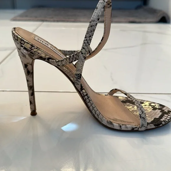 Steve Madden Heels - Size 10 - Bright Orange & Snakeskin - Picture 6 of 8